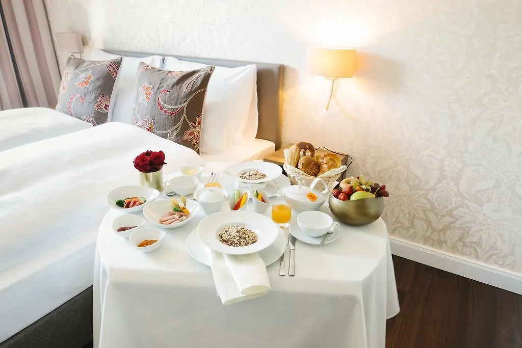 Hotel Chester Heidelberg 4*,