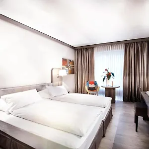Hotel By Tulip